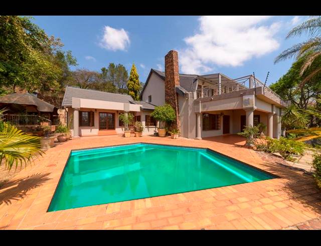 5 BEDROOM HOUSE FOR SALE IN WATERKLOOF RIDGE